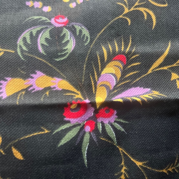 Williams Sonoma Black floral napkin set of 4 NWOT - Picture 4 of 12